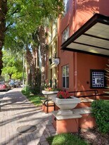 402 S Armenia Ave in Tampa, FL - Building Photo
