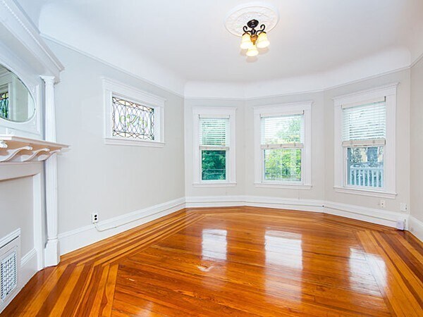 86 Belmont St, Unit 2 in Somerville, MA - Building Photo - Building Photo