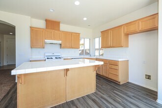 134 Shoal Reef Ave in San Jacinto, CA - Building Photo - Building Photo