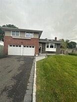 809 Hampshire Rd in Bay Shore, NY - Building Photo