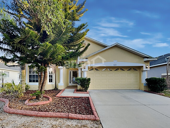 property at 8125 Alamosa Wood Ave