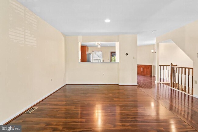 26 Wessex Ct in Reisterstown, MD - Building Photo - Building Photo