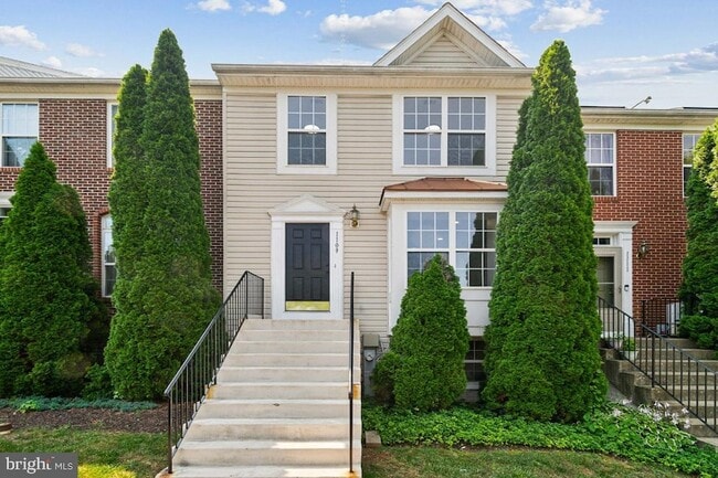 1109 Pomelo Ct