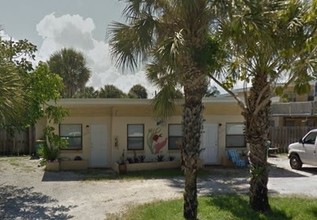 Sunrise Apartments in Indialantic, FL - Building Photo - Building Photo