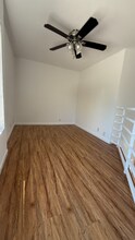 7044 Hawthorn Ave in Los Angeles, CA - Building Photo - Building Photo