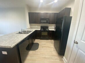 5932 Callaway Cir in Panama City, FL - Building Photo - Building Photo