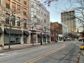 112 W Washington Blvd in Fort Wayne, IN - Building Photo - Building Photo