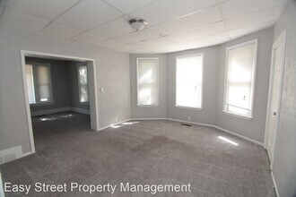 805 W 15th St in Davenport, IA - Building Photo - Building Photo