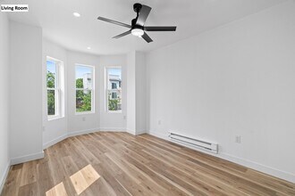 2219 W Oxford St in Philadelphia, PA - Building Photo - Building Photo