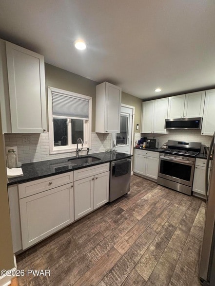 200 Avenue H in Matamoras, PA - Building Photo - Building Photo