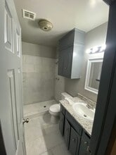 10714 E 27th St S in Tulsa, OK - Building Photo - Building Photo