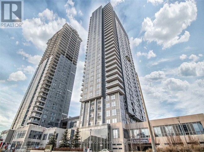 255-2255 Village Green Square