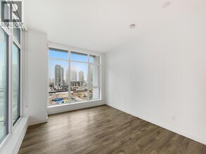 2288 Alpha Ave in Burnaby, BC - Building Photo - Building Photo