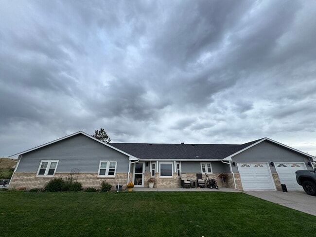 1840 Road 124 in Cheyenne, WY - Building Photo - Building Photo