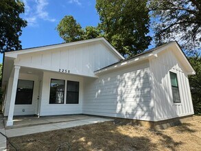 2258 Zanone Ave in Memphis, TN - Building Photo - Building Photo
