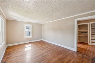 110 Warren St in McMinnville, TN - Building Photo - Building Photo