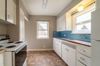 2818 W Euclid Ave in Spokane, WA - Building Photo - Building Photo