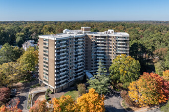 Hathaway Tower in Richmond, VA - Building Photo - Building Photo