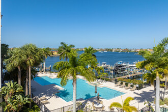 Anchor Point Condominiums in Apollo Beach, FL - Building Photo - Other