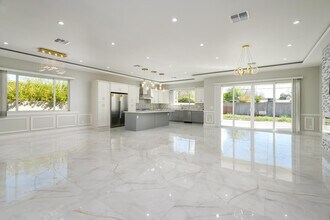 6729 N 13th St in Phoenix, AZ - Building Photo - Building Photo