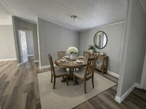 9434 Polak Dr in Tampa, FL - Building Photo - Building Photo