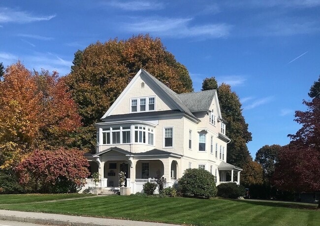 property at 35 Grafton St