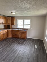 3200 SE Colorado Ave in Topeka, KS - Building Photo - Building Photo