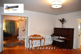 105 W Euclid Ave in Stockton, CA - Building Photo - Building Photo