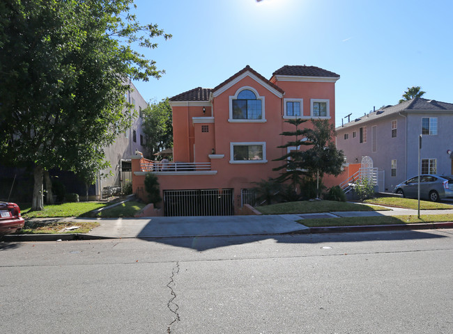 636 Alexander St in Glendale, CA - Foto de edificio - Building Photo