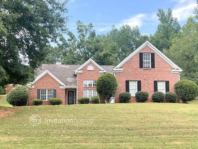 property at 7925 Paddocks Mill Dr
