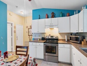 7402 Coquina Ave in Fort Pierce, FL - Building Photo - Building Photo