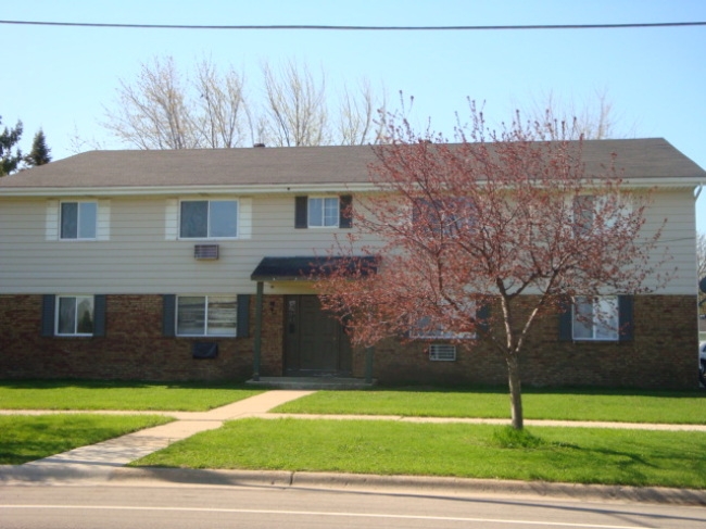 605 Kellogg Ave in Janesville, WI - Foto de edificio