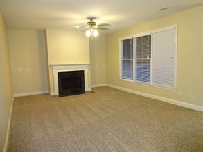 1315 Killian Shoals Way SW in Lilburn, GA - Building Photo - Building Photo