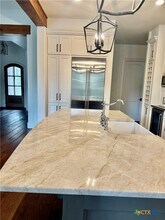 627 Mission View Ct in New Braunfels, TX - Building Photo - Building Photo