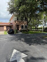2600 Venetian Dr in Boynton Beach, FL - Building Photo - Building Photo