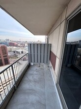 107 Campau Cir NW in Grand Rapids, MI - Building Photo - Building Photo