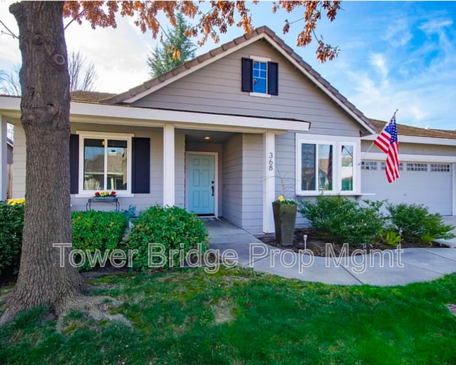 property at 368 Summer Grove Cir