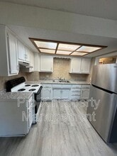 459 W Grand St in Springfield, MO - Building Photo - Building Photo