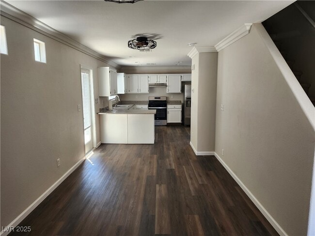 property at 5165 Paradise Skies Ave