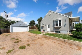 1331 Ammons St in Lakewood, CO - Building Photo - Building Photo