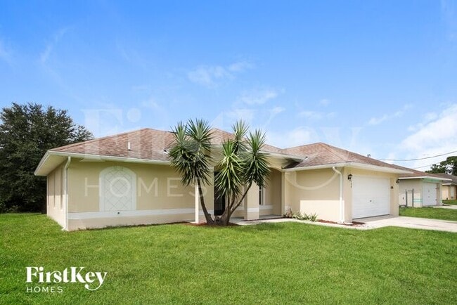 740 Nina Ave S in Lehigh Acres, FL - Building Photo - Building Photo