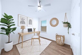 207 Still Gln Dr in Terrell, TX - Building Photo - Building Photo