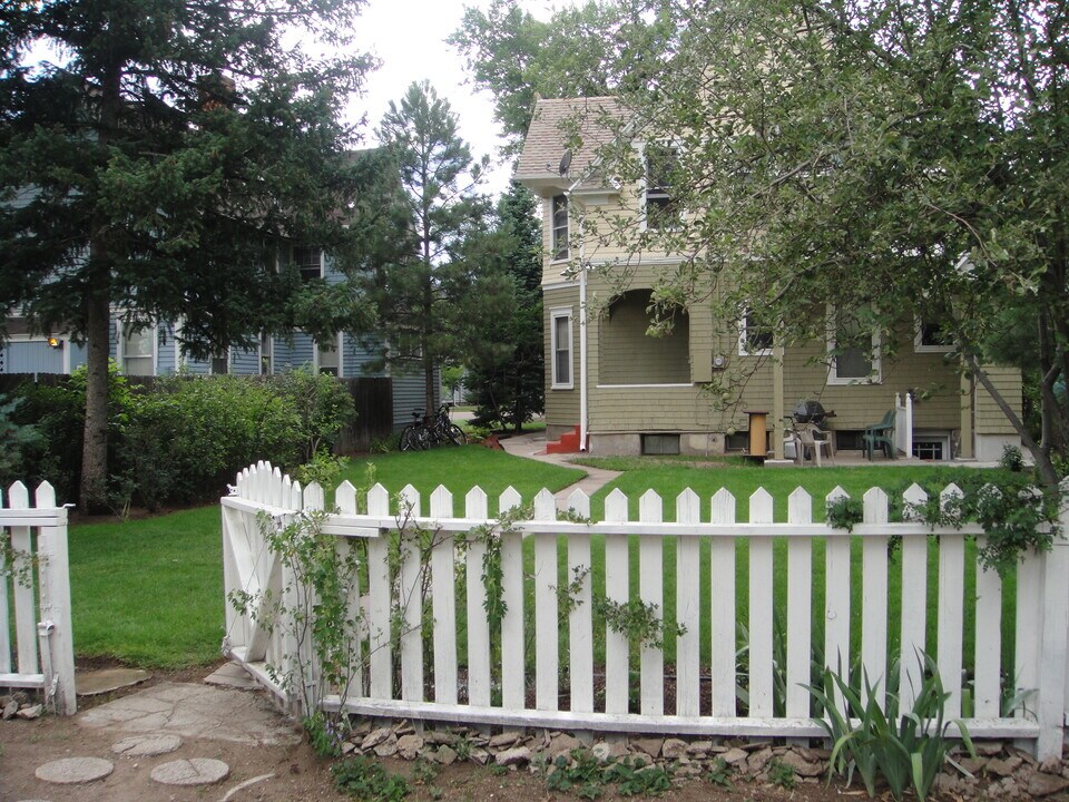 821 N Weber St in Colorado Springs, CO - Foto de edificio