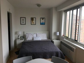 400 Central Park West in New York, NY - Building Photo - Building Photo