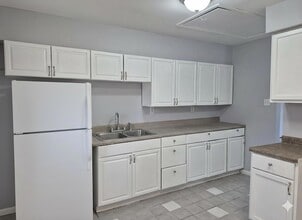 3326 Delaware St in Gary, IN - Foto de edificio - Building Photo