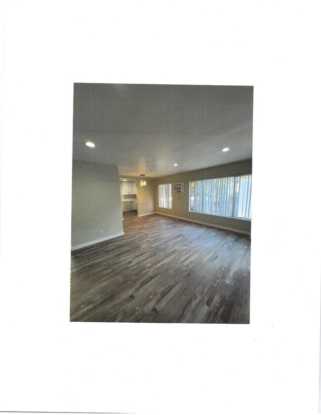 1472 S Wooster St in Los Angeles, CA - Building Photo - Building Photo