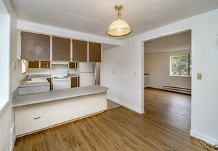 13314 86 Ave E in South Hill, WA - Building Photo - Building Photo