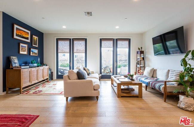 property at 4240 Laurel Canyon Blvd