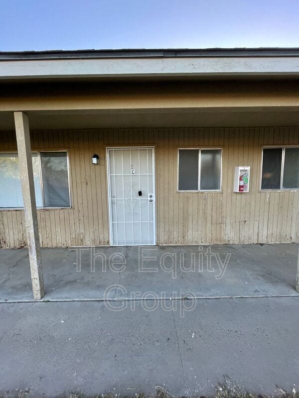property at 2016 North Ave