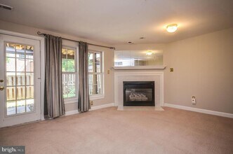 13776 Lambertina Pl in Rockville, MD - Building Photo - Building Photo